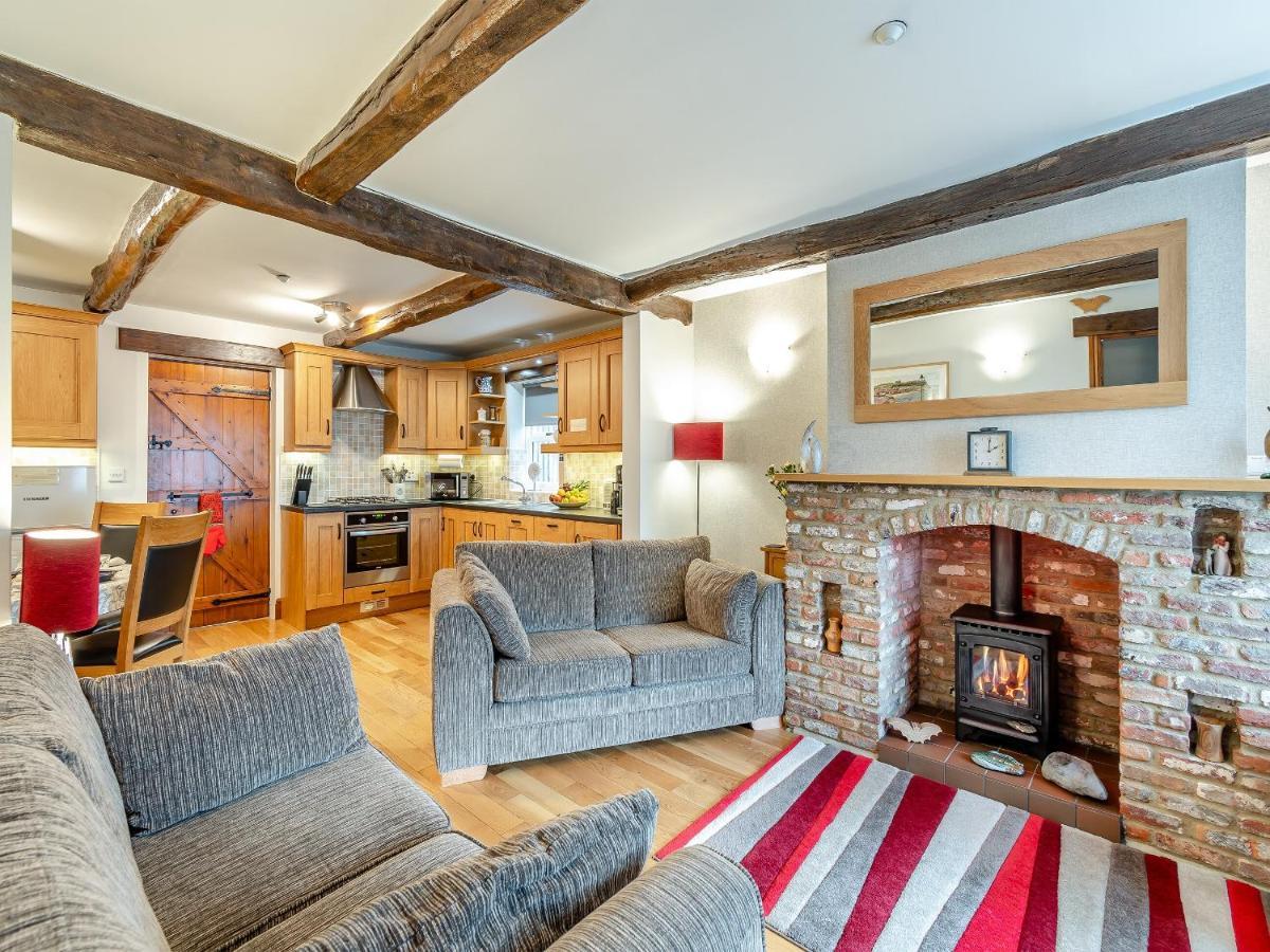 Nans Cottage - Uk43350 วิทบี ภายนอก รูปภาพ