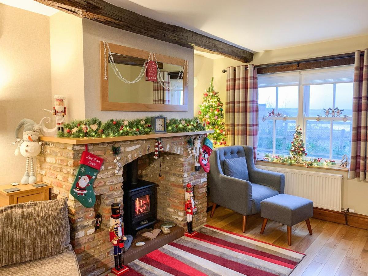 Nans Cottage - Uk43350 วิทบี ภายนอก รูปภาพ